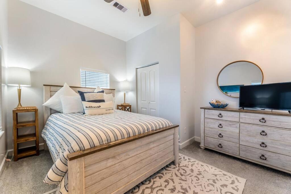 5/3 With A Heated Pool 2 Min From Beach, Updated Galveston Ngoại thất bức ảnh